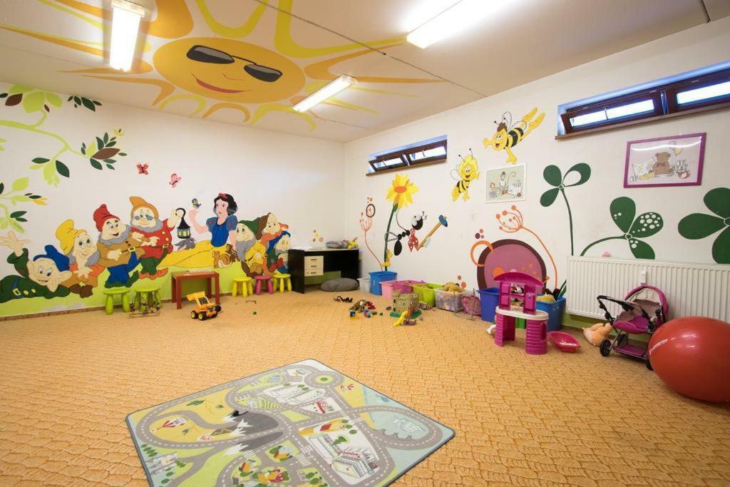 Apartman Linda - Velka Lomnica ภายนอก รูปภาพ